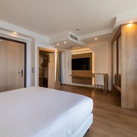 ברדולינו Kriss Internazionale Hotel מראה חיצוני תמונה