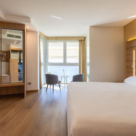ברדולינו Kriss Internazionale Hotel מראה חיצוני תמונה