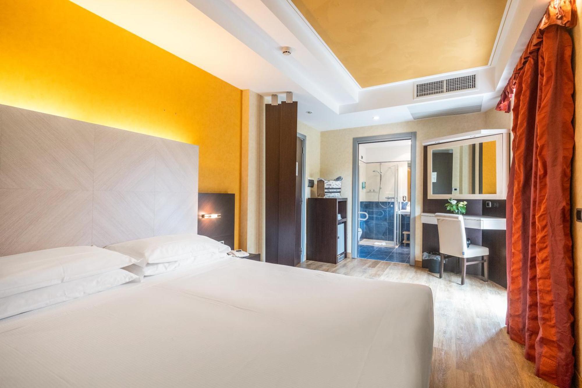 ברדולינו Kriss Internazionale Hotel מראה חיצוני תמונה