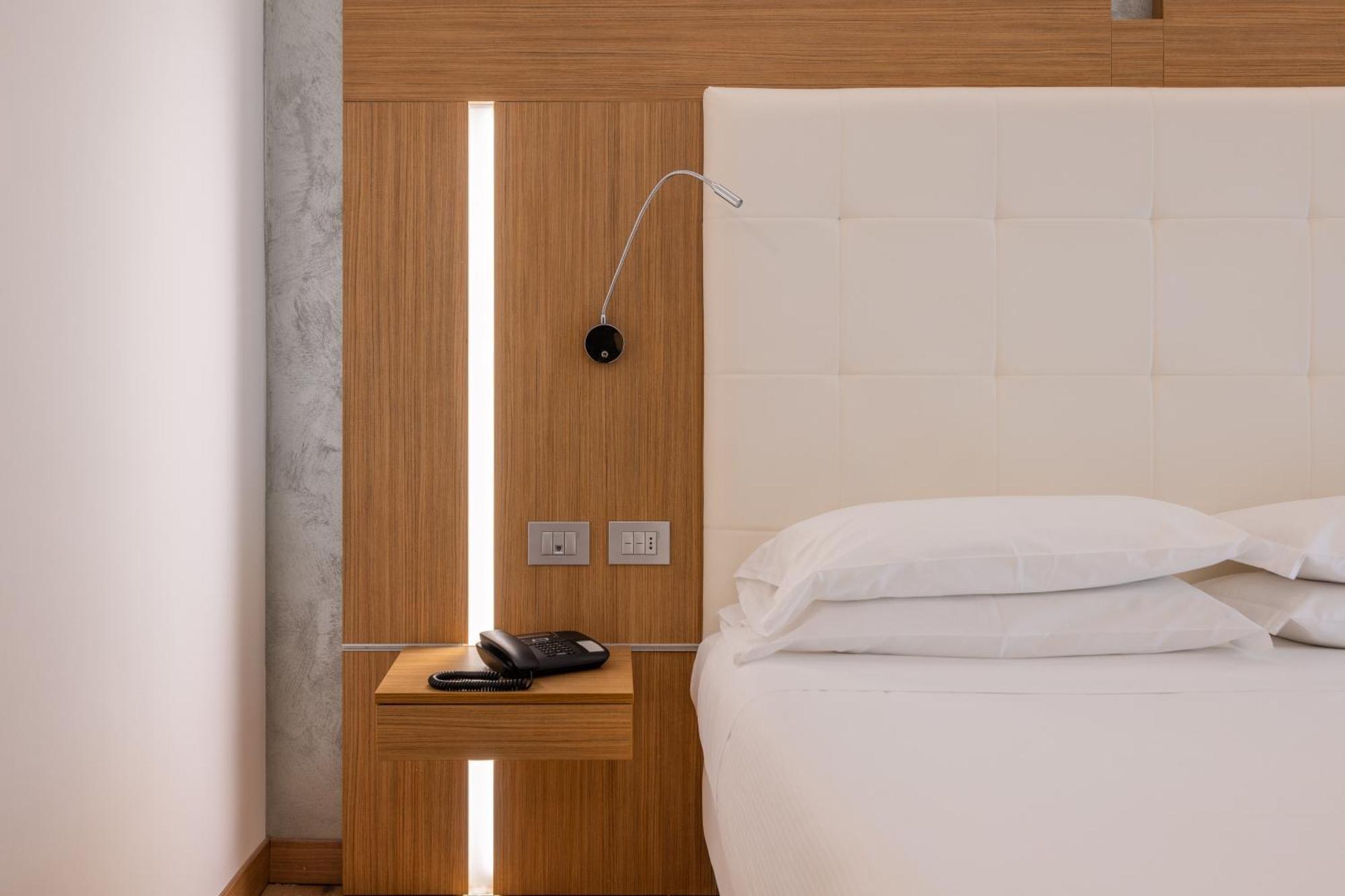 ברדולינו Kriss Internazionale Hotel מראה חיצוני תמונה
