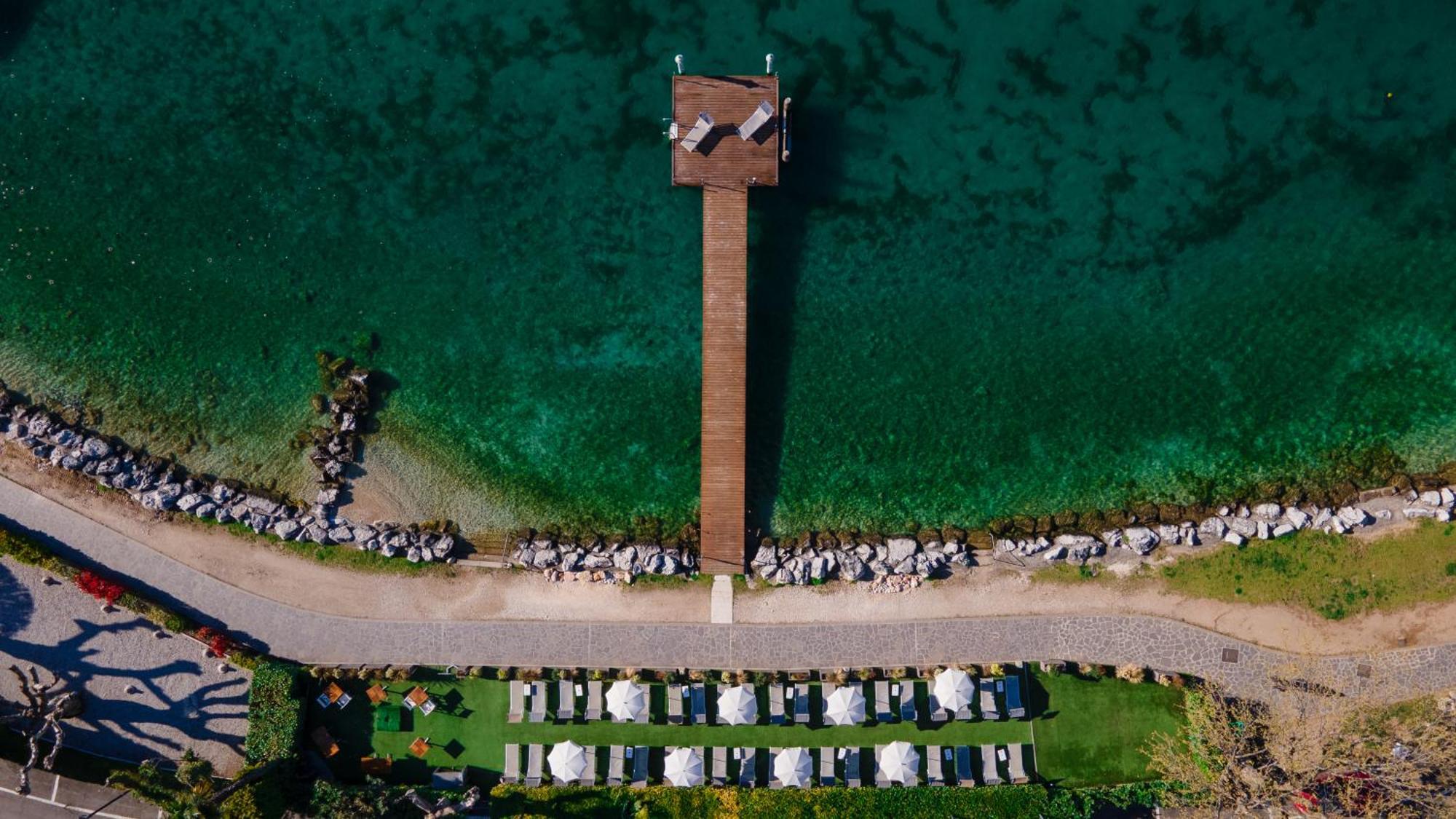 ברדולינו Kriss Internazionale Hotel מראה חיצוני תמונה