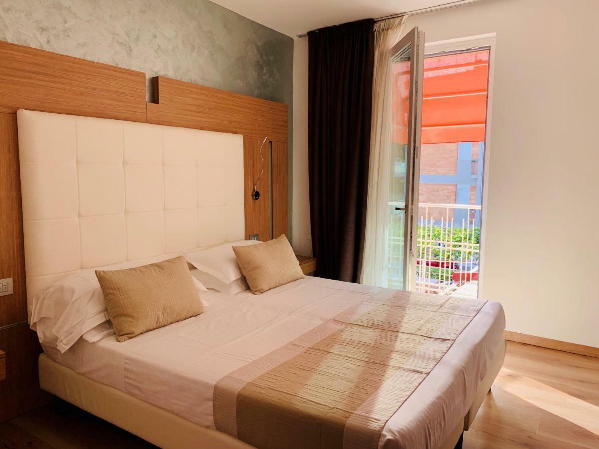 ברדולינו Kriss Internazionale Hotel מראה חיצוני תמונה